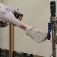 industrial-robot-arm-autodesk-generative-design-field-lab