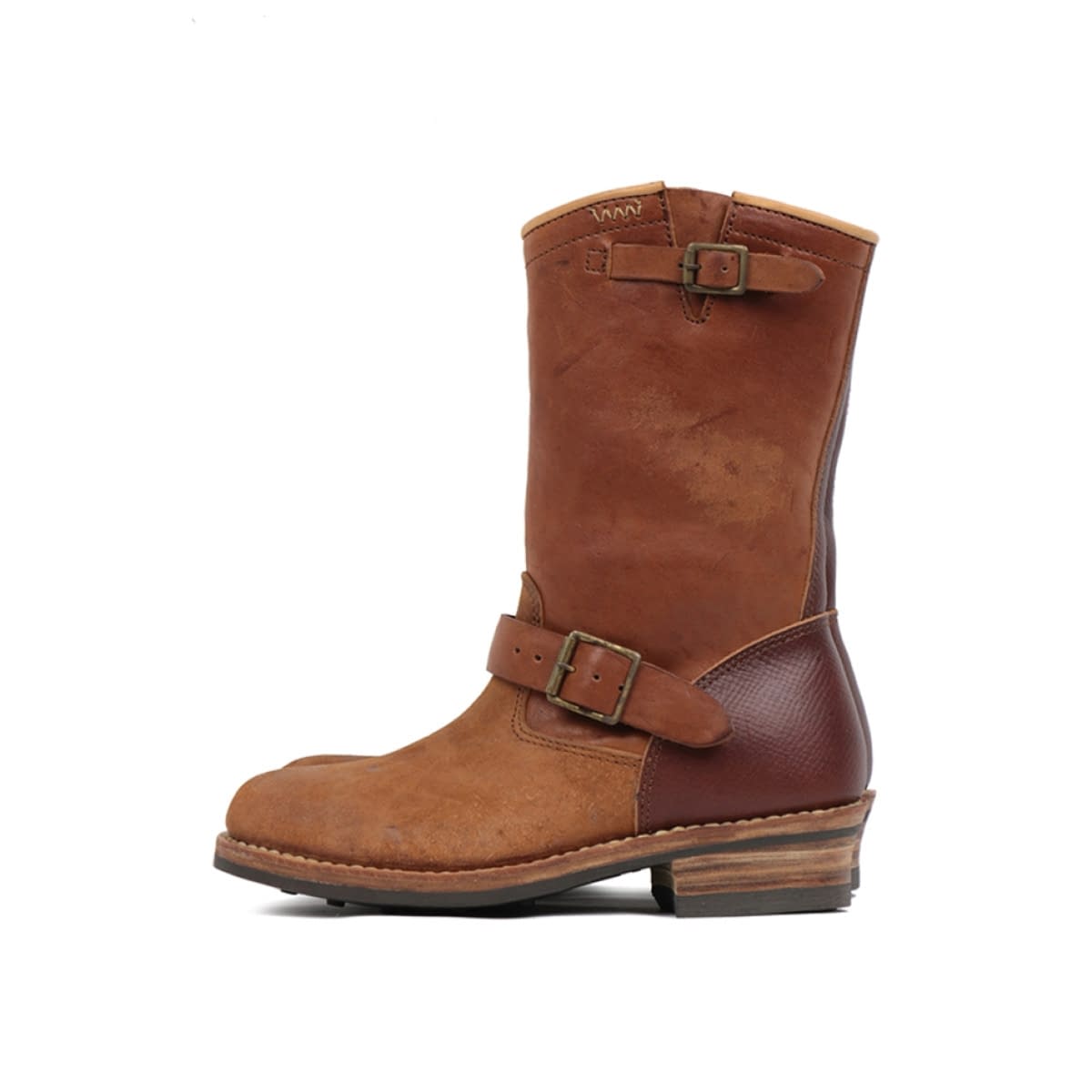 1617523987_412_8-giay-ky-su-tot-nhat-cho-nam-gioi Visvim TWO Folk Boot