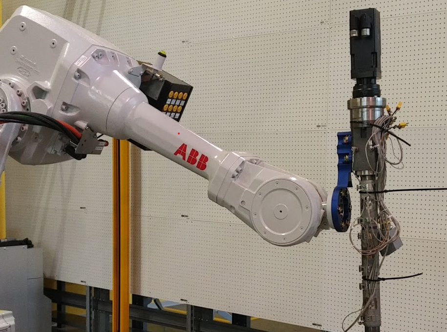 Industrial-robot-arm-autodesk-generative-design-field-lab