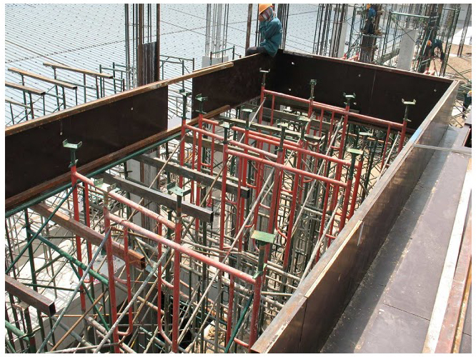 giàn giáo cốp pha