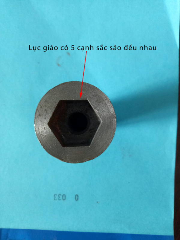 nen-mua-ty-ren-tan-chuon-chat-luong-hay-gia Lục giác côn chống thấm
