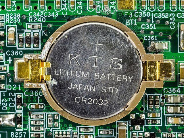 pin-cmos Cách khắc phục lỗi màn hình xanh 0xc00000e Windows 10 - Trợ Giúp Nhanh