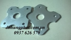 the-manh-do-hung-phat Đế chống 140